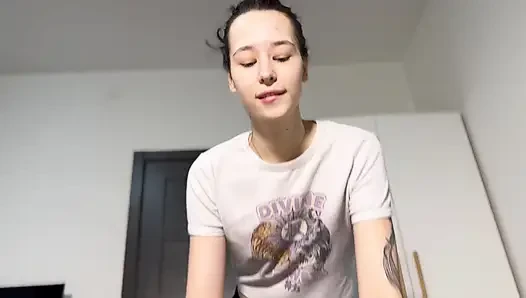 Morning Blowjob Is so Pleasing