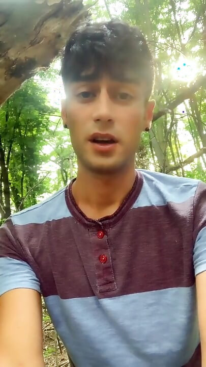 Twink Farts Long Loud and Wet - Outdoor