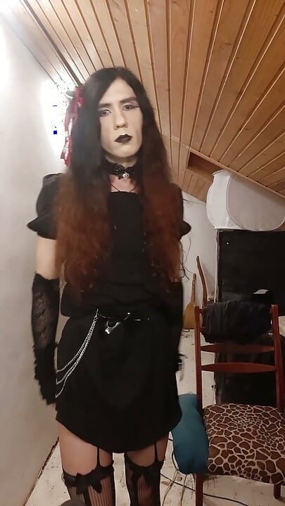 你的哥特女孩Frind喜欢深喉