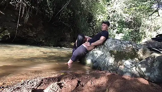 FINAL PART I go out to explore nature I found a guy and I ask him to fuck my ass and he gives me a delicious fuck and his milk has a taste