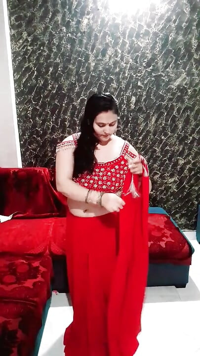 Laal Ghaghra