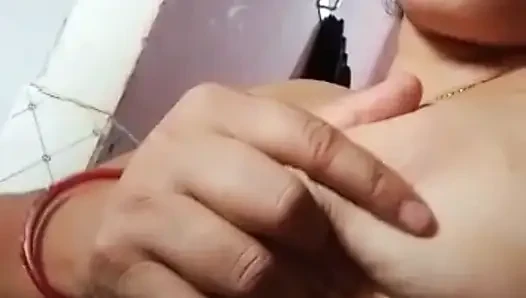 Desi desraj hot bhabhi nahaya