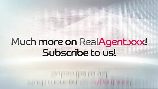 Ateşli gençler ıslak ve tatlı amcıklarını emmeyi seviyor