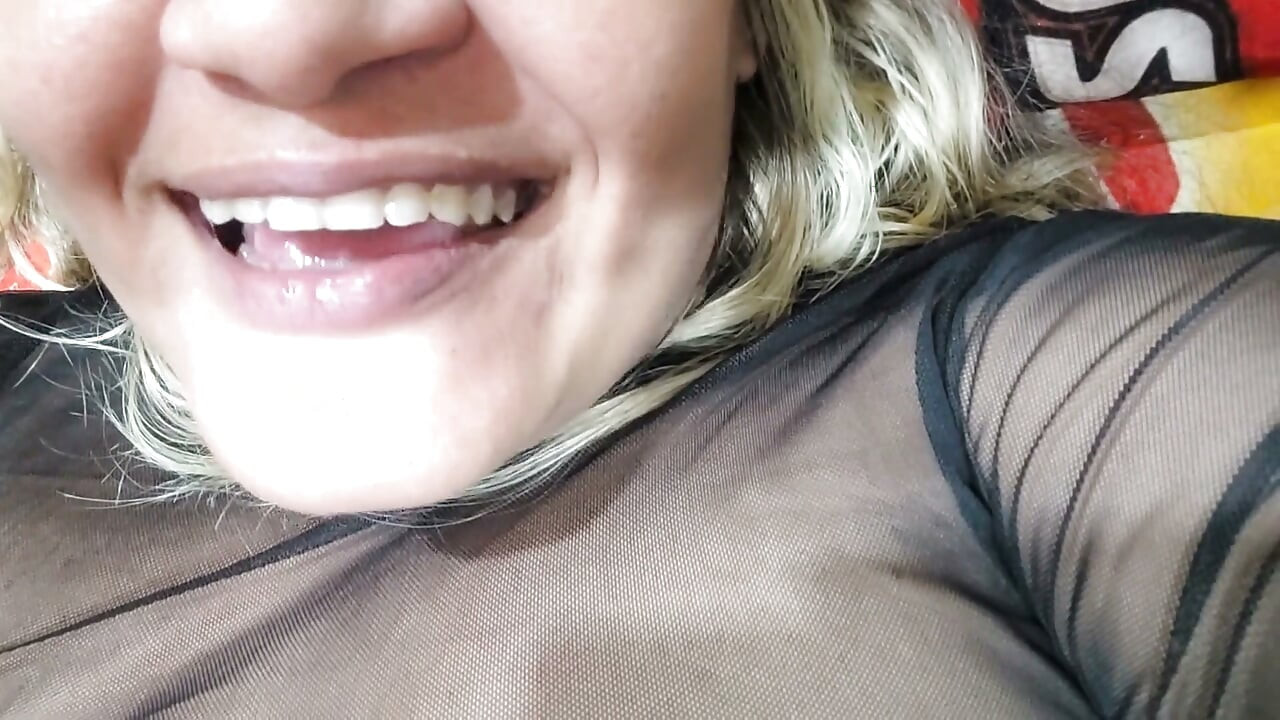 Shaking Her Ass for Papa
