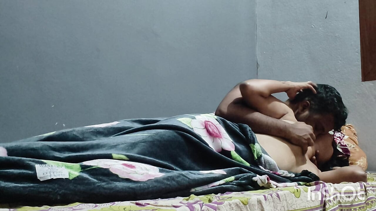 Seks malam dengan isteri Mallu