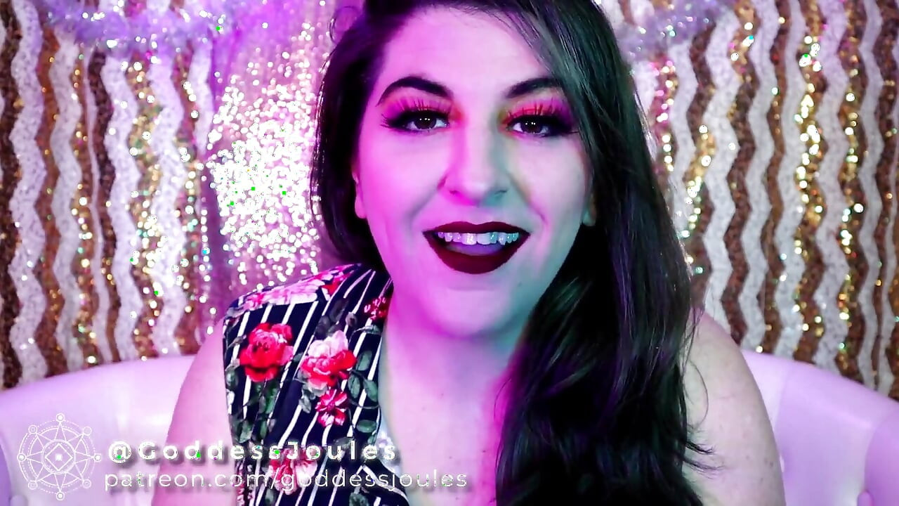 Memuji Perhatian Peribadi Asmr