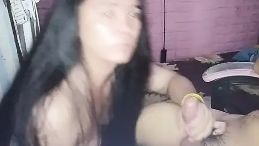 Evinde oyun oynarken kayınbiraderimi emiyor - ayesha sy