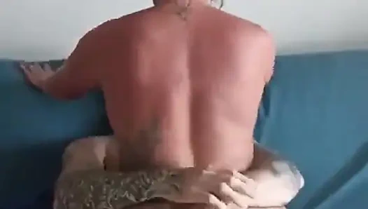 Я трахнул киску замужней блондинки после городской вечеринки