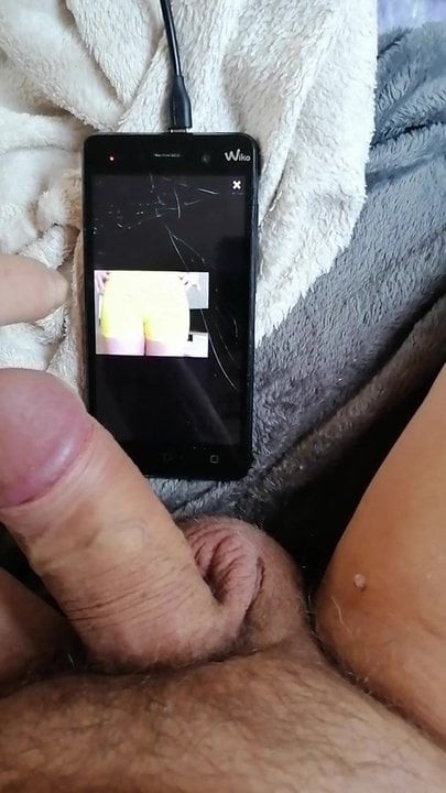 Cocktribute with hot body