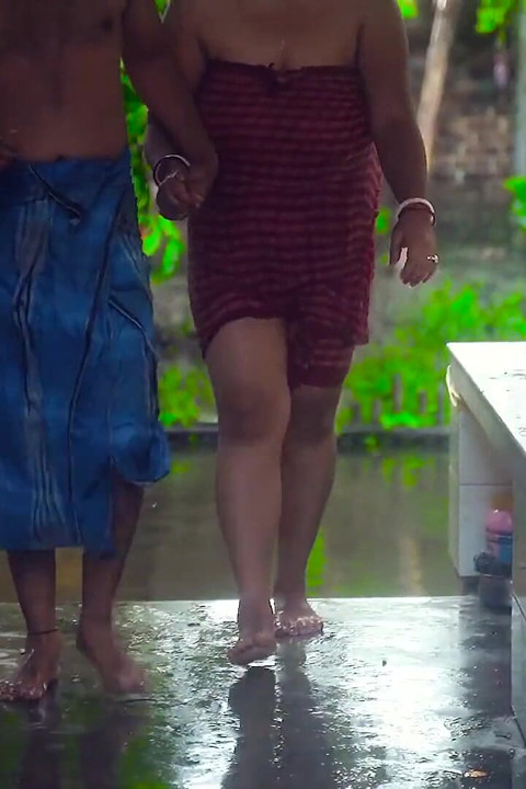 Big Milf Dhoban fucks in the outdoor pool and play with mud