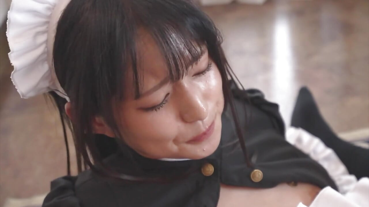 Video seks mengejutkan rookie cosplayer 133cm super imut dari cup growing body di pemotretan pertama