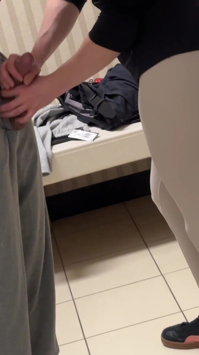 Fitting Room Manager Deep Throating Boss in the Fitting Room Big 8 Inch Dick