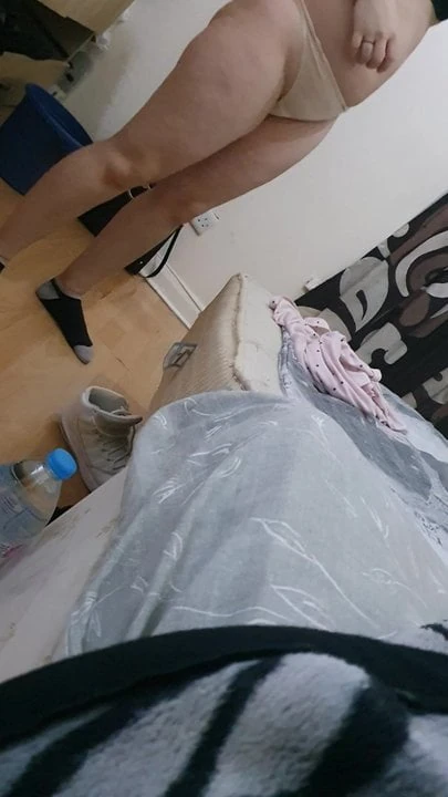 Naked Lebanese girl with hijab has sex