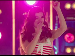 Hailee Steinfeld - Pitch perfect 3 compilatie