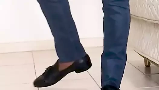 Püskül mokasenli şeffaf çoraplar