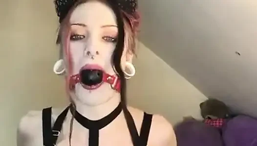 Horny Gagged Kitty Tried to Be Quiet