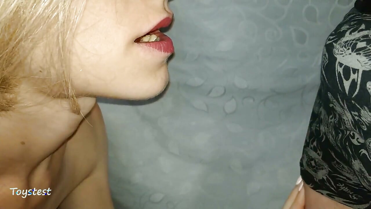 Art of Blowjob. Horny MILF Shows Her Skills