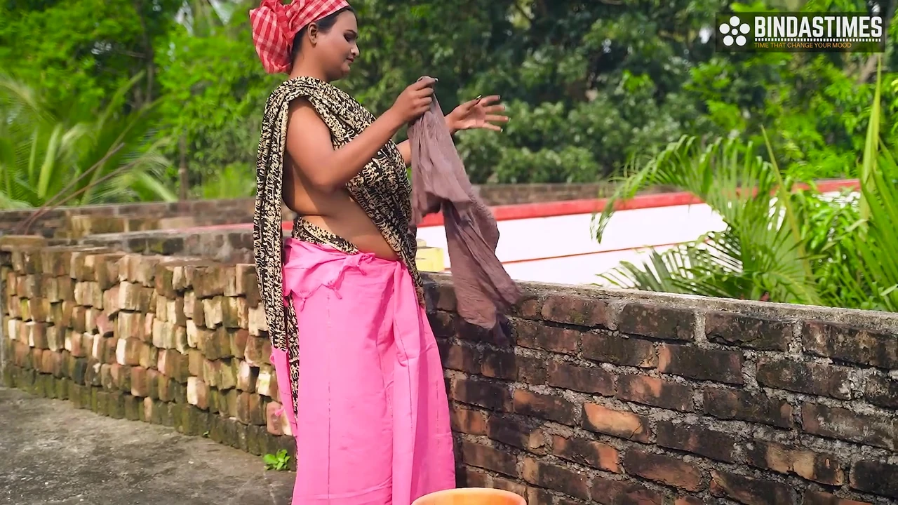 Hot Big Boobs Step Mother wantsstepson's Big Cock when Daddy is not at Home Full Movie