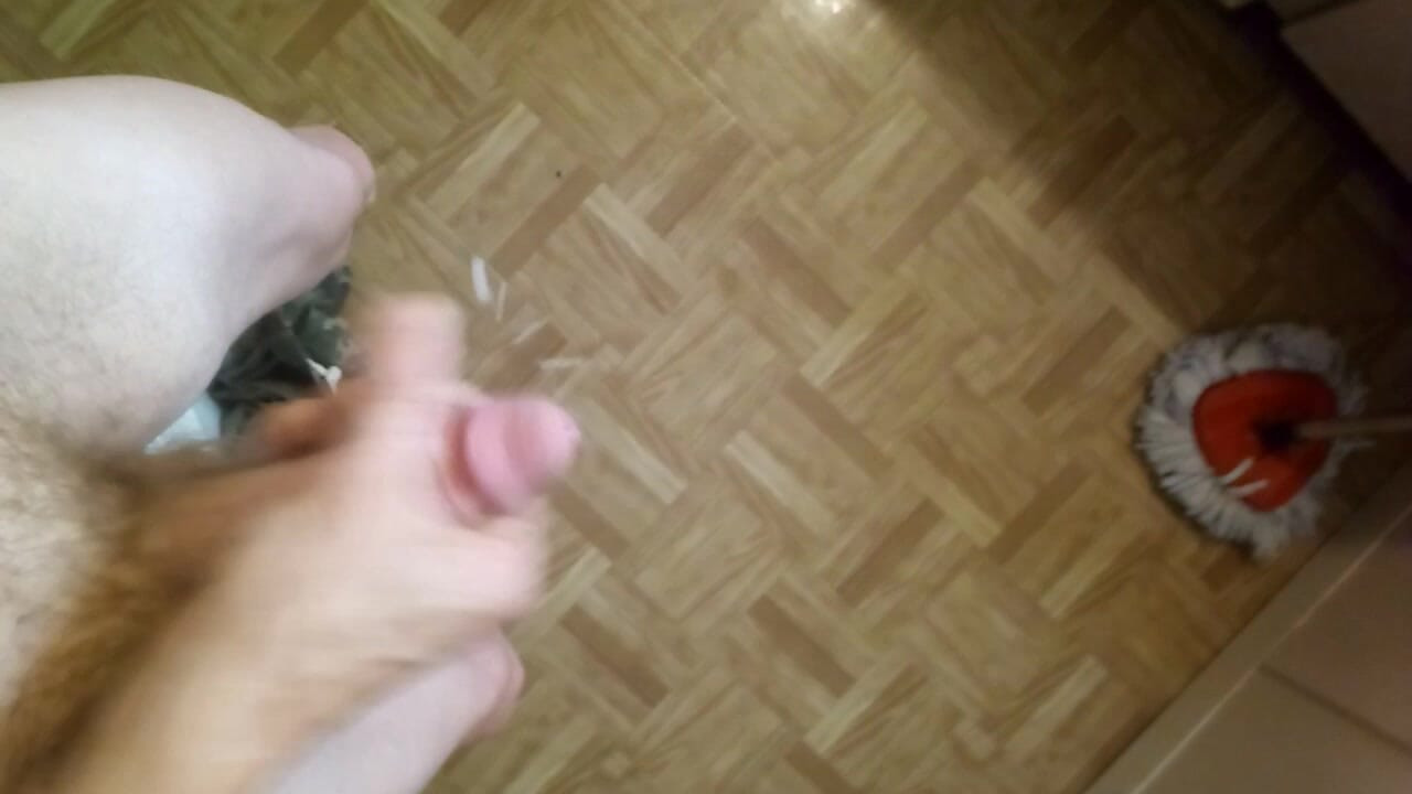 Cumming was horny and made a video