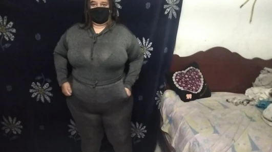 chubby bbw girl  changing clothes