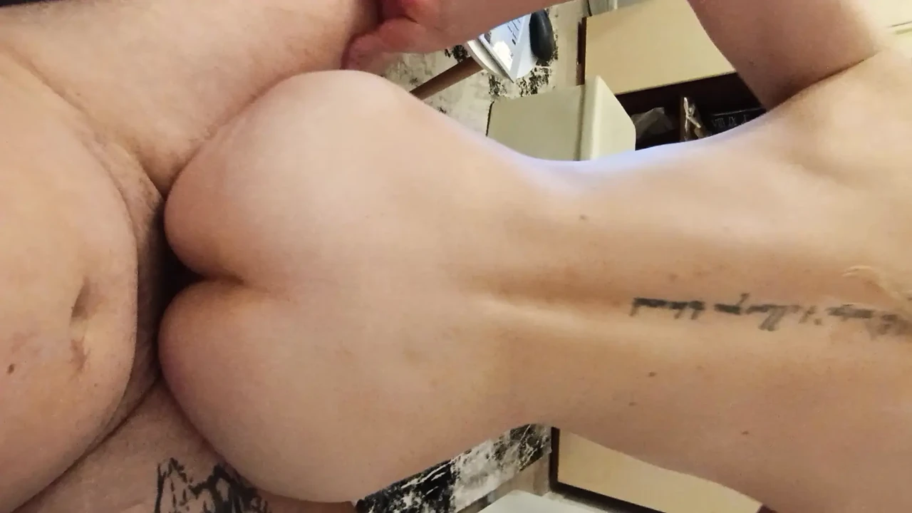 Fucking and Riding Girlfriend on Dick Closeup