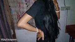 Hot Indian wife hardcore fucking on alone at home