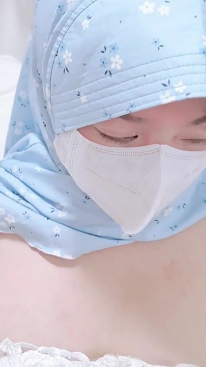 POV : Hijabi Boobies Tease You ask me to wear so I do. | Clip 2