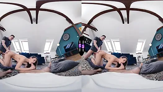 Elena Vedem трахает своего кумир, пока бойфренд куколда наблюдает - TeenMegaWorld