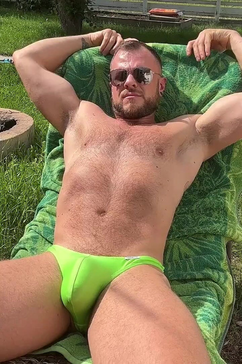 Jacked off in the Yard