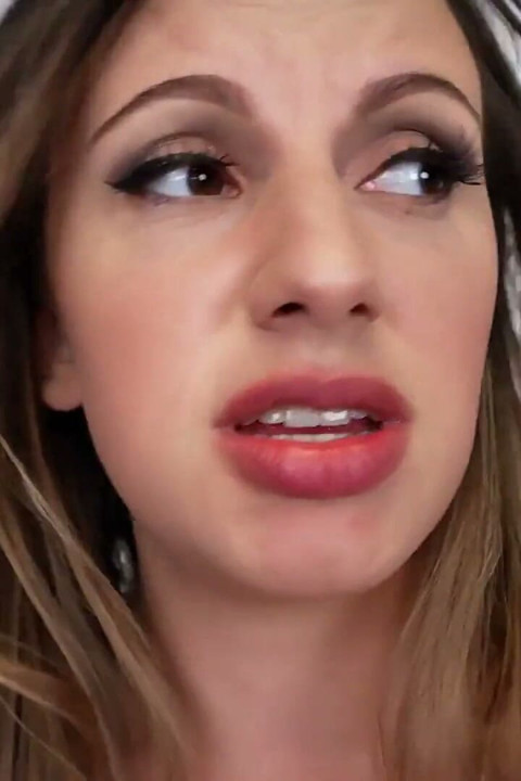 Sudden Belly Expansion Makes Young Ashlynn Taylor Goes Crazy