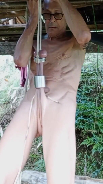 Spectacular moment from "Suspension m'y ballstrecher in the country side"