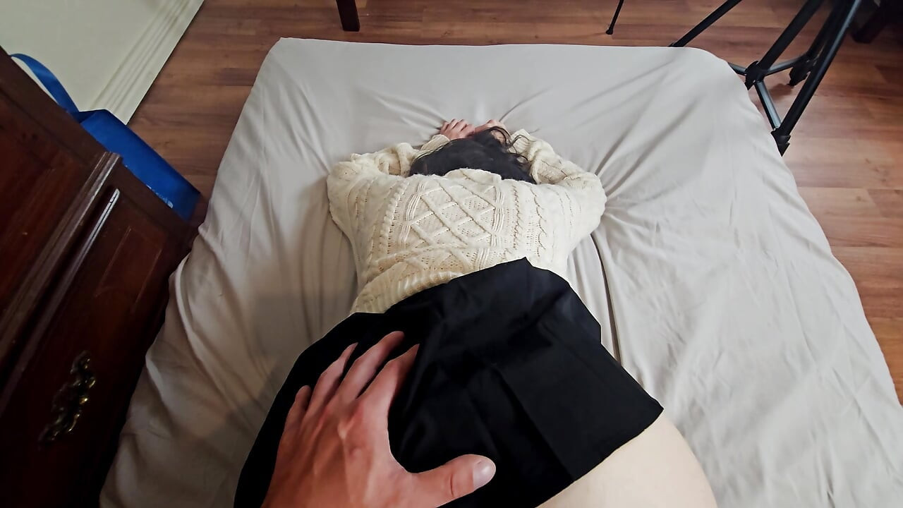 Cum in me! Petite Cutie begs for creampie from Big cock!!