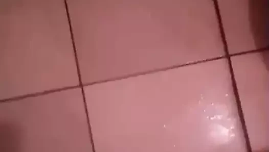 Delicia de Macho Mostrando o Pau!