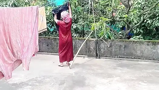 Video hot ibu-ibu hot india lagi asik seks threesome hot - audio bahasa bengali