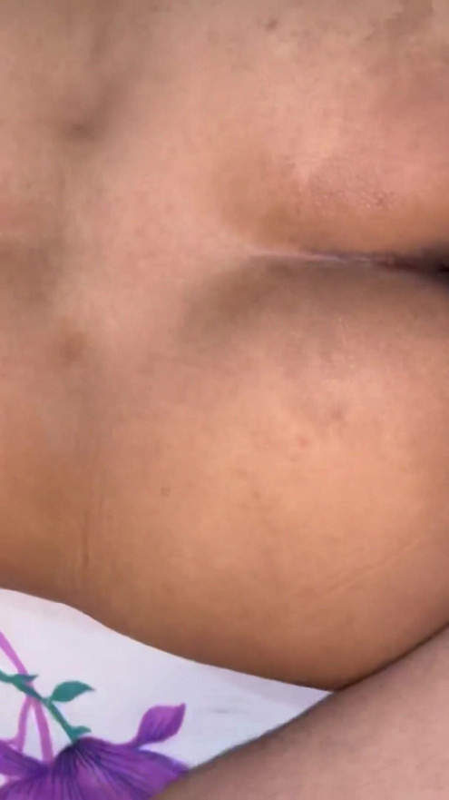 PAKISTANI SALMA KO JIJA NE APNE ROOM PEL DIA FULL STORY KE SATH HINDI SEX | Clip 1