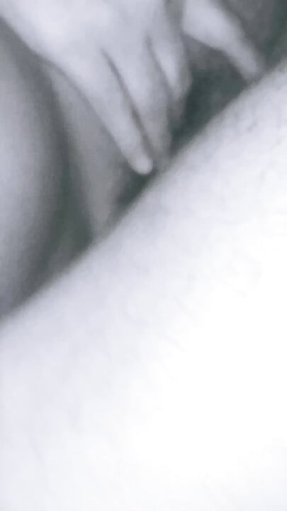 Hot moaning wife likes to be impaled.