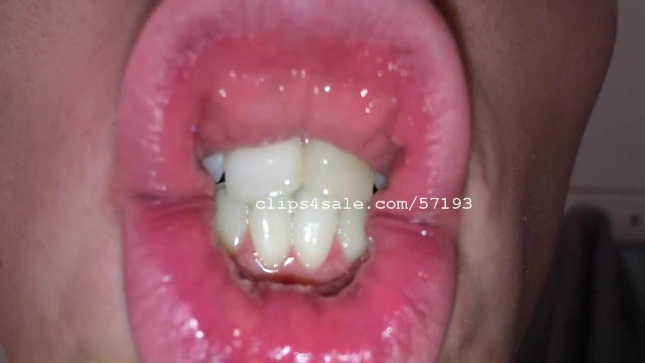 Mouth Fetish - Aaron Mouth Video 1