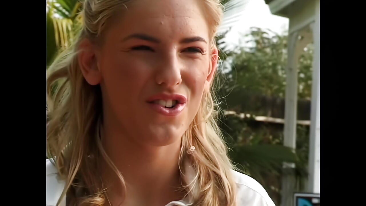 Jodi Roxxx: First I Touch My Pussy... Then I Get Fucked Hard by Him...