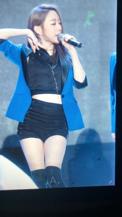 Yeonjung WJSN IOI Cumtribute