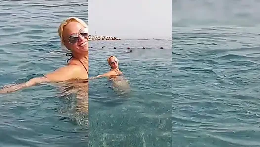 Amatör Sarışın Olgun Eş Ayak Fetişinden Hoşlanıyor