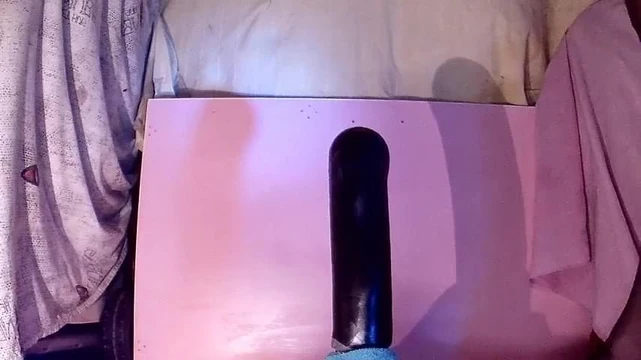 Dildo play