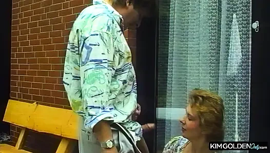 Leidenschaftlicher Outdoor-Fick mit geiler Frau