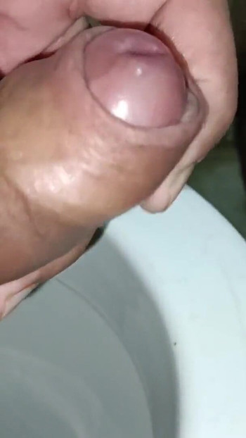 Spectacular moment from "I peeed in the handwashing tap"