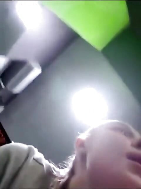 Extreem spuiten in de sportschool
