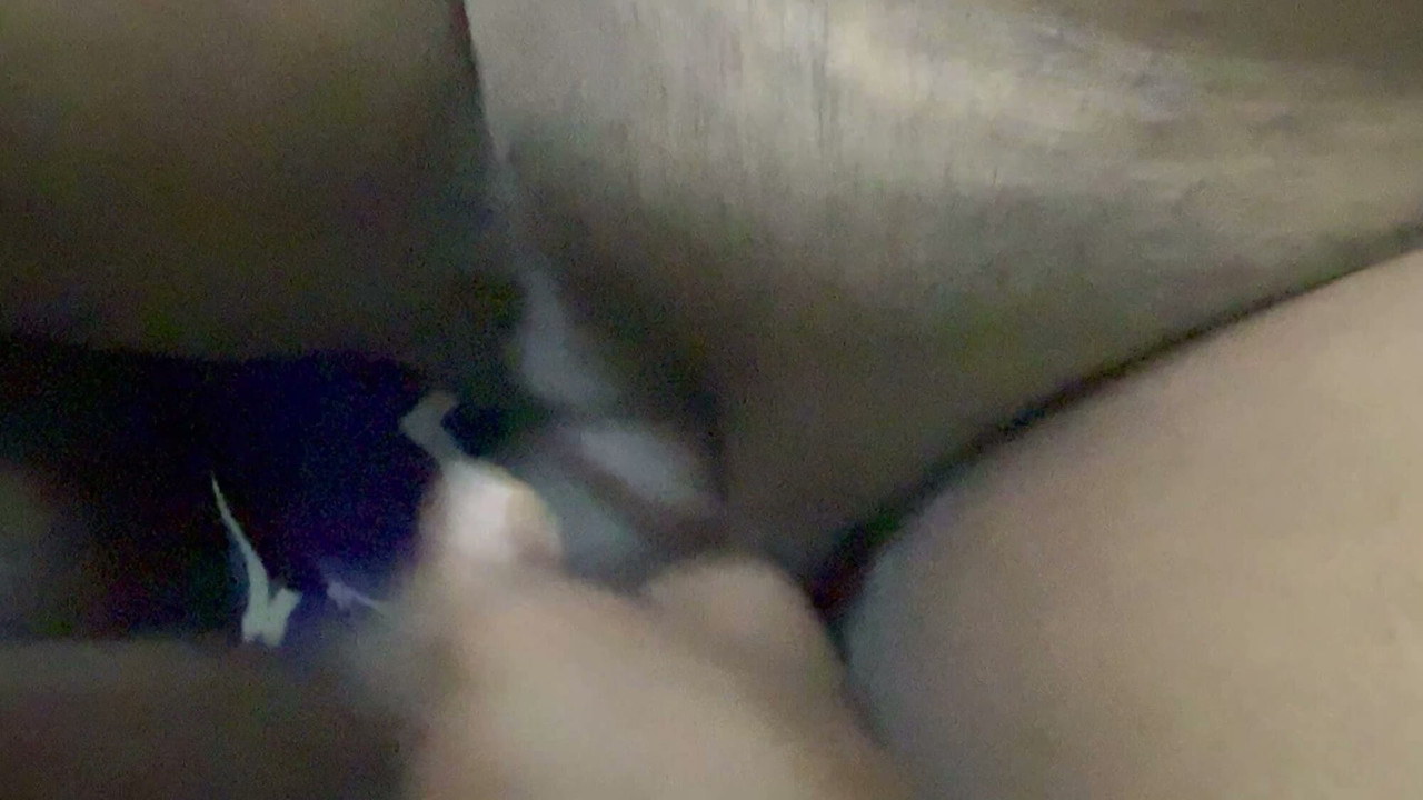 Moaning Desi Mallu Girl When I rub my Dick on Her Pussy and finally Enters