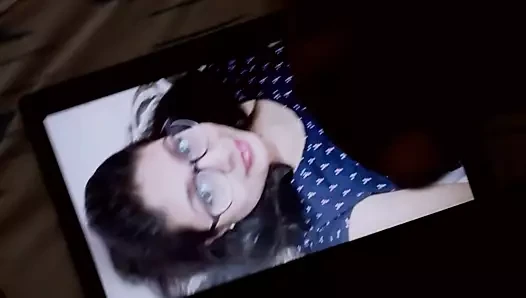 Güzel bir Hintli kıza haraç