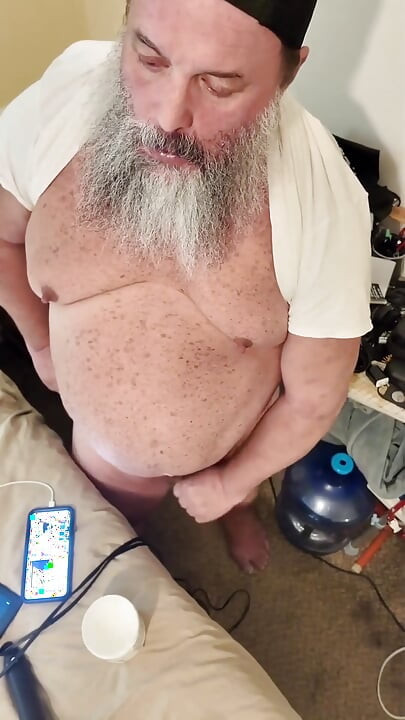 Bear Stepdaddy Cock