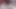 1つのコックで楽しんでいる2人のいたずらな女の子