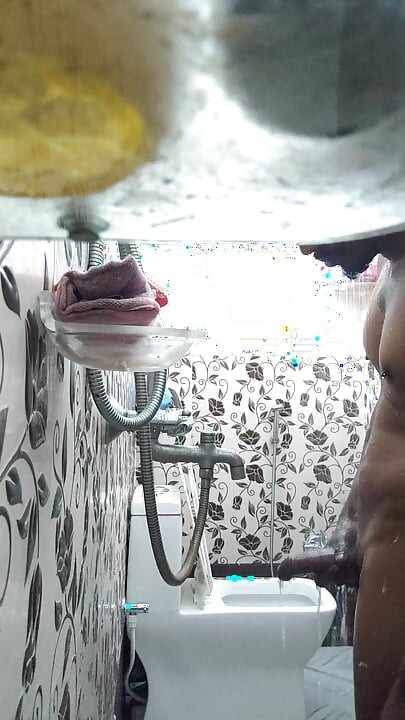 Wet, messy strokes. building up till I can’t hold it anymore