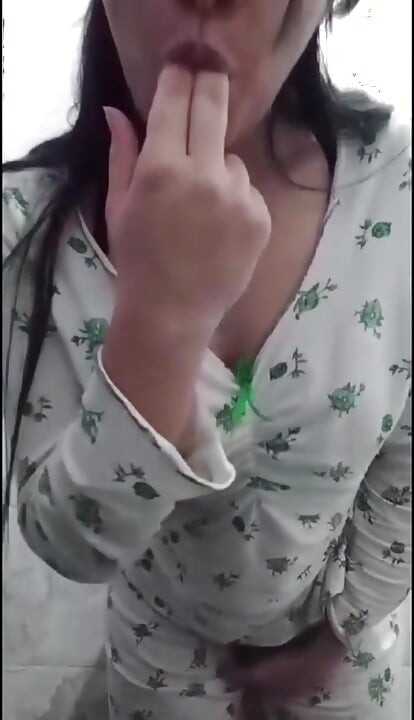 Kemény maszturbáció Amira modell arab